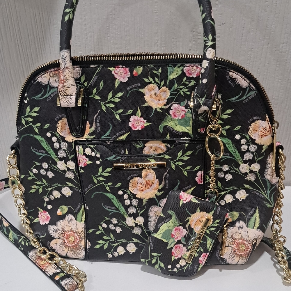 Steve Madden Black Floral  Purse And Change Purse